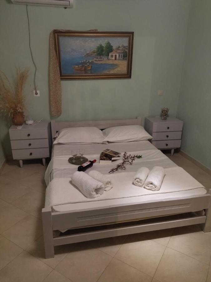 Summer Sunrise Andros Appartement Buitenkant foto
